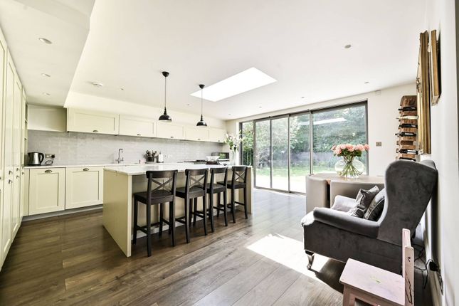 Thumbnail Property to rent in Whitehall Gardens, Chiswick, London