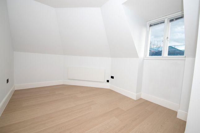 Flat Flat 15, 1, Station Road, Reading photo 4