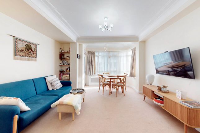 75, Viceroy Court, St John's Wood photo 2
