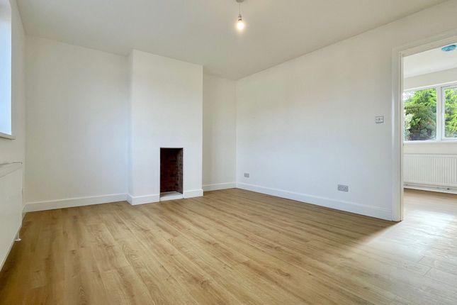 29 Sussex Road, Weymouth photo 4