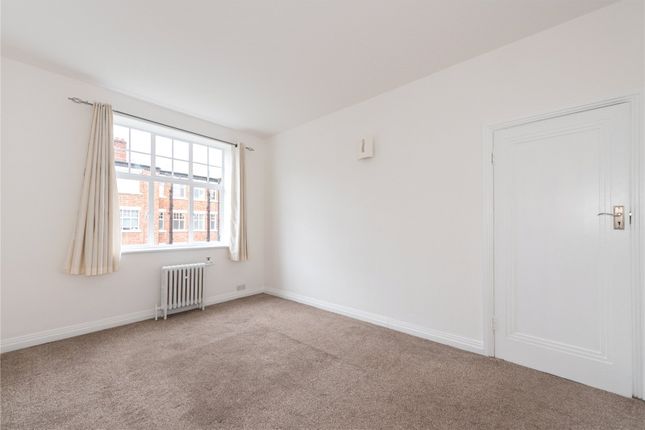 Flat for sale in Gilling Court, Belsize Grove, London