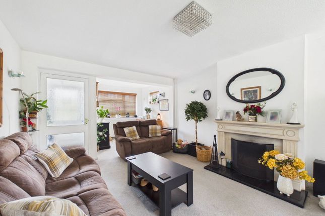 9, Annington Gardens, Shoreham-by-sea photo 2