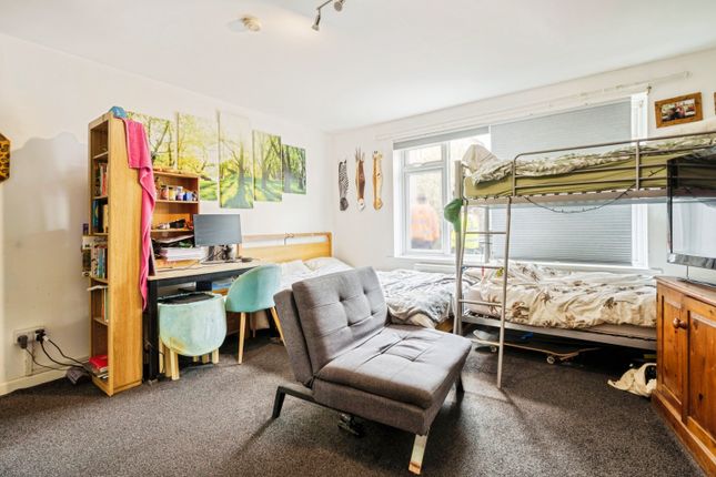 Flat 5, 19, Broadwater Road, Worthing photo 3