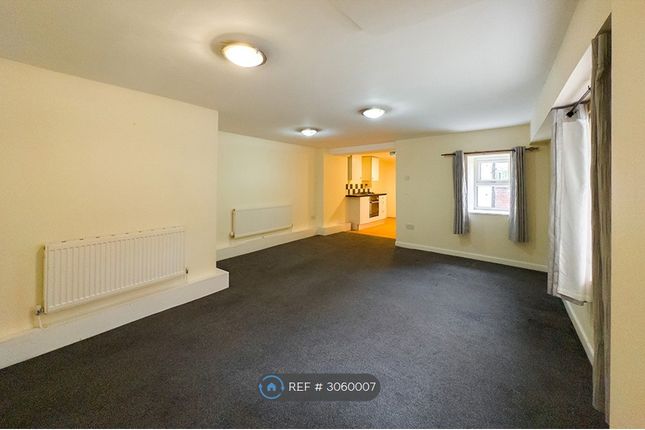 D Market Street, Stalybridge photo 3