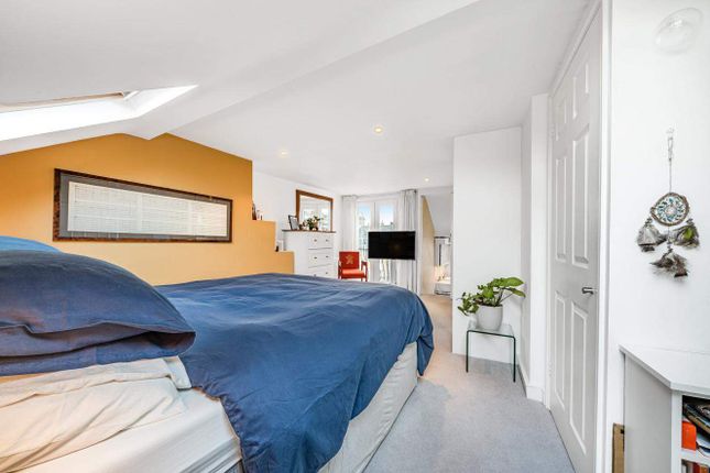 Terraced house for sale in Brecon Road, London