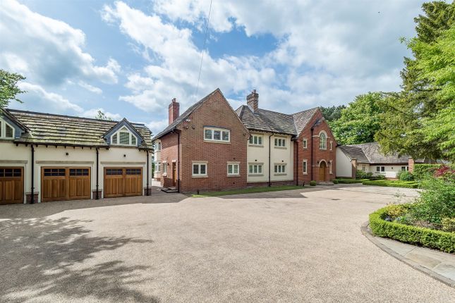 Thumbnail Detached house for sale in Hollies Lane, Wilmslow