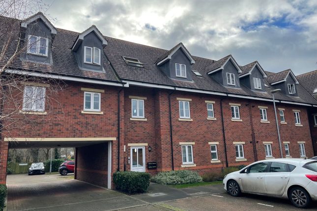 Flat for sale in Green Farm Road, Newport Pagnell