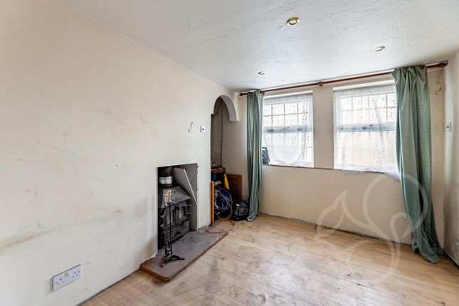 End terrace house for sale in Fingringhoe Road, Colchester