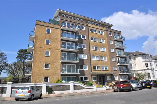 Thumbnail Flat for sale in Chiswick Place, West Of Town Centre, Eastbourne