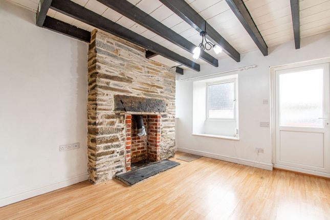 2 Ivey Cottages, Liskeard photo 2
