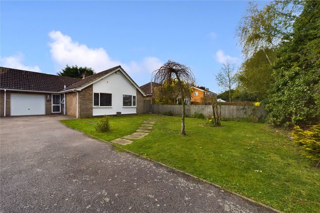 Thumbnail Bungalow for sale in High Road, Broom, Biggleswade, Bedfordshire