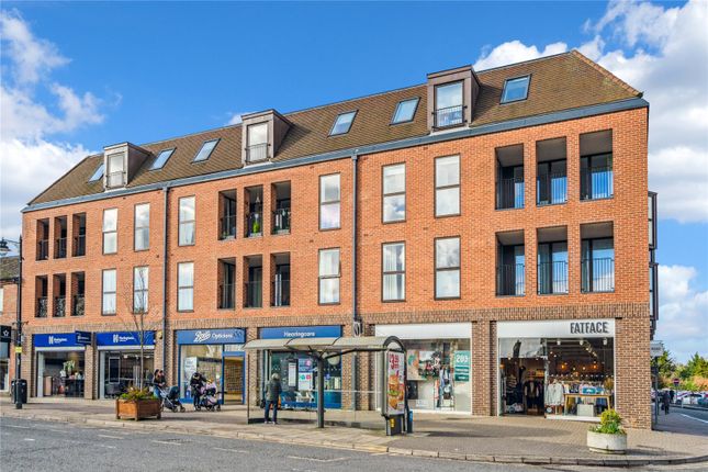 Thumbnail Flat for sale in Regent Place, 75 Sycamore Road, Amersham, Buckinghamshire
