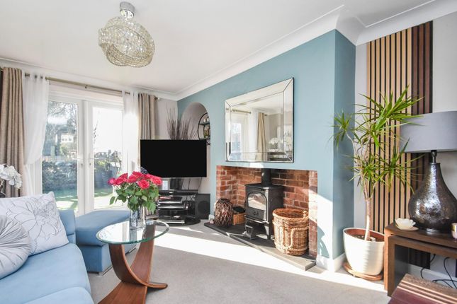 40, Moor Close, Harrogate photo 4