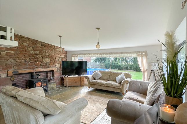Sechelt,, Longburgh, Carlisle photo 3