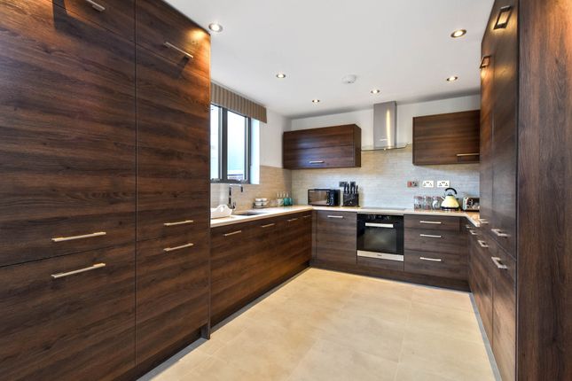 Flat 3,355 Station Road, Harrow photo 3