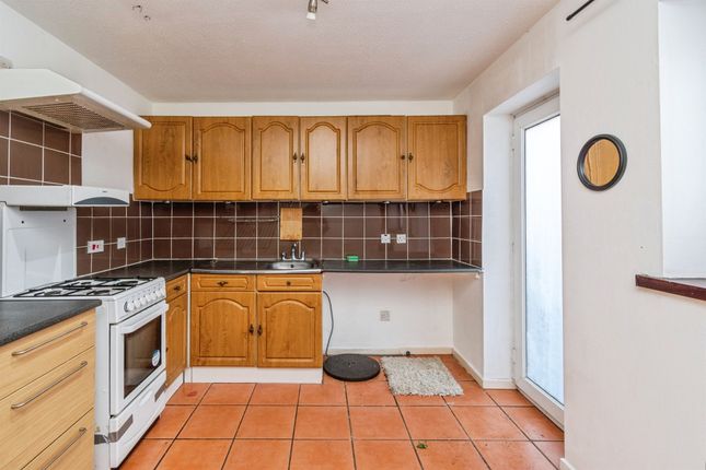 30, Princess Way, Wednesbury photo 3