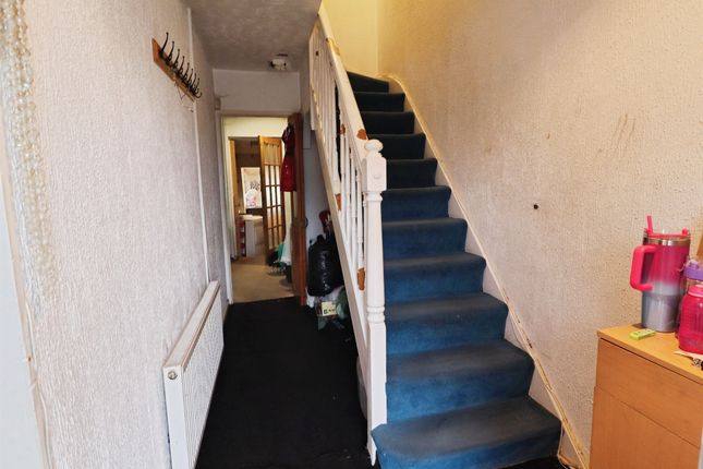91, Highmead Road, Cardiff photo 3