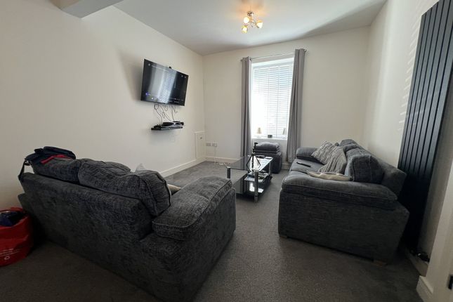 Llanelli Carmarthenshire photo 4