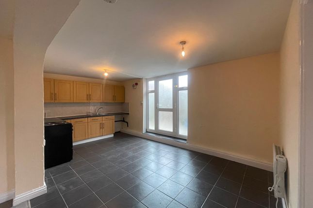 61b, Charnwood Road , Shepshed, Loughborough photo 2