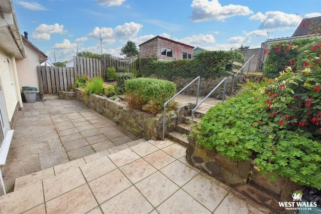 30, St. Daniels Drive, Pembroke photo 4