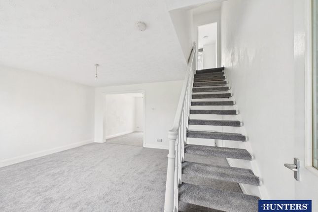 5, Latimer Court, Dumfries photo 3