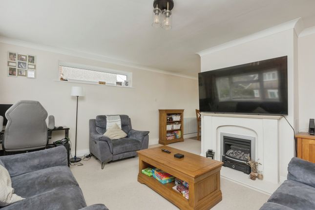 5, Mabel Road, Hextable photo 2