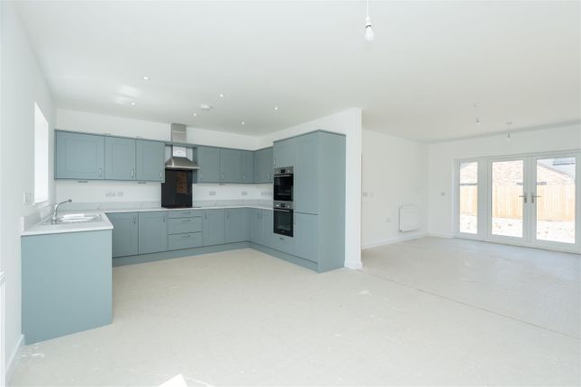 Plot 1, 1, Fairmont Drive, Spalding photo 4