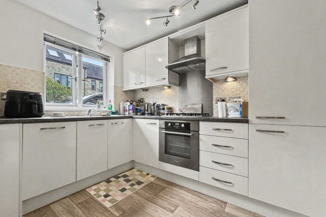 14, Crown Mews, Cambs photo 4