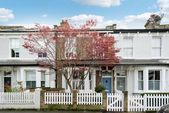 Terraced house to rent in Devonshire Road, Chiswick