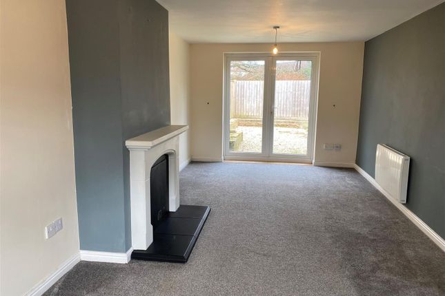 34 Fairfield Green, Fairfield Green, Taunton photo 2