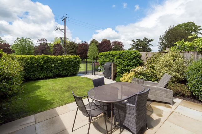 3 South Courtyard, Cheshire photo 2