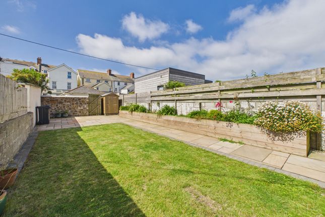 69, Victoria Road, Bude photo 3