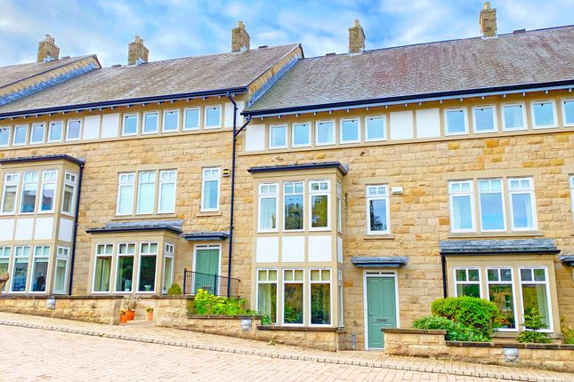 4-bed house on 6 Royal Gardens, Harrogate, £3,500/mo