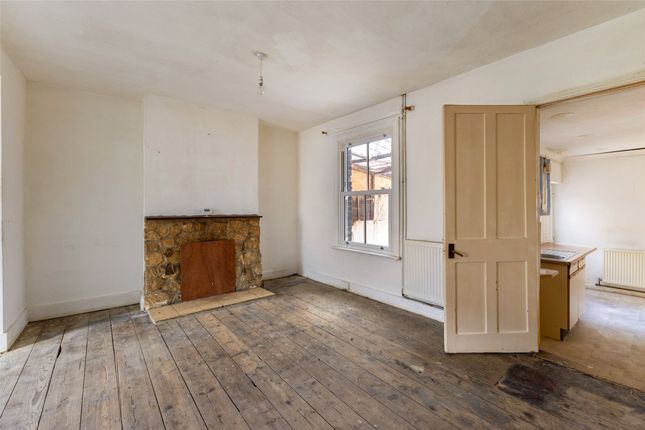 22, Mill Street, Oxfordshire photo 2