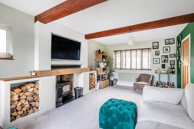 31 Beadles Lane, Oxted photo 2
