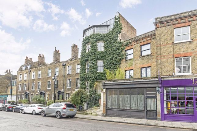 Thumbnail Property to rent in Cross Street, London