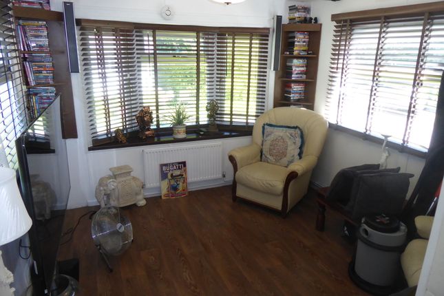 34, Pasadena Park, East Hill Road, Knatts Valley, Sevenoaks photo 5