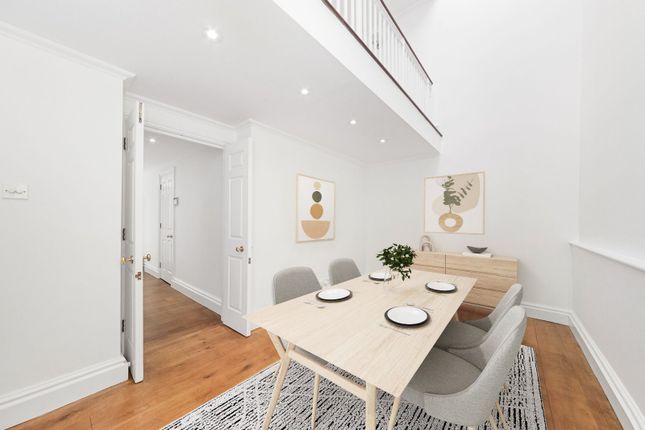 42, Elnathan Mews, London photo 3