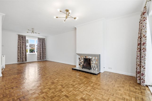 60, Chelsworth Crescent, Essex photo 4