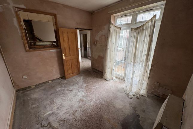 51, George Street, Newport photo 5