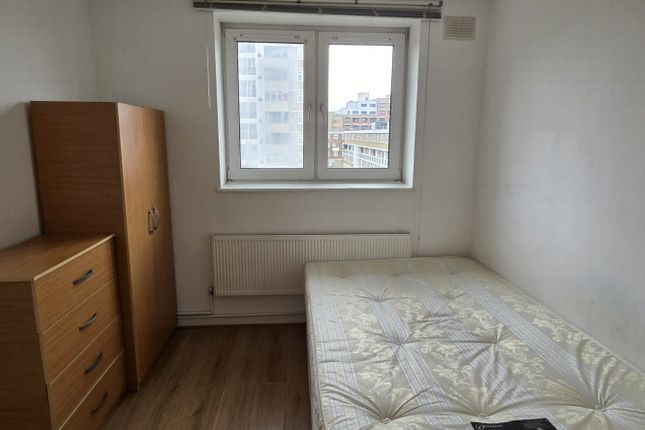 Room to rent in Thornaby House, Room 5, Canrobert Street, Bethnal Green