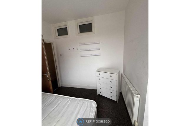 Dronfield Road, Eckington, Chesterfield photo 5