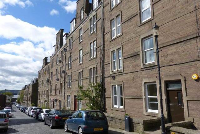 Flat to rent in Step Row, Dundee
