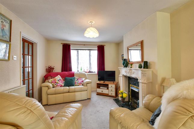 10, Denham Way Camber, Rye photo 4