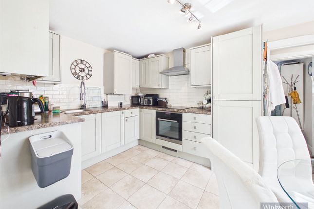 59, Clayton Road, Chessington photo 2