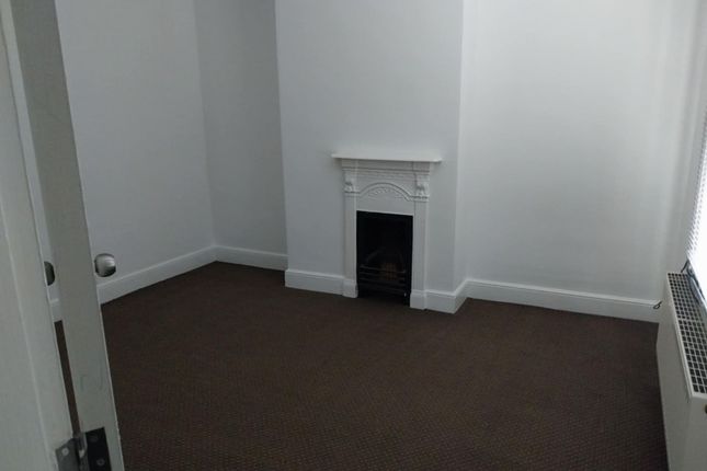 12 Chace Road, Wellingborough photo 2