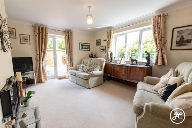 2a Woodbury Road, Bridgwater photo 4