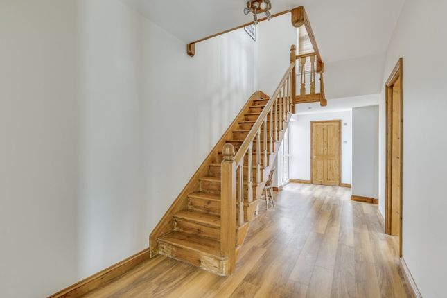11, Swangleys Lane, Hertfordshire photo 4