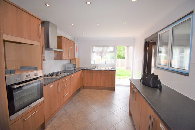 Thumbnail Terraced house to rent in Stanhope Gardens, Cranbrook, Ilford