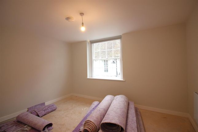 Flat 1, 2, Sandpit Lane, Braintree photo 4